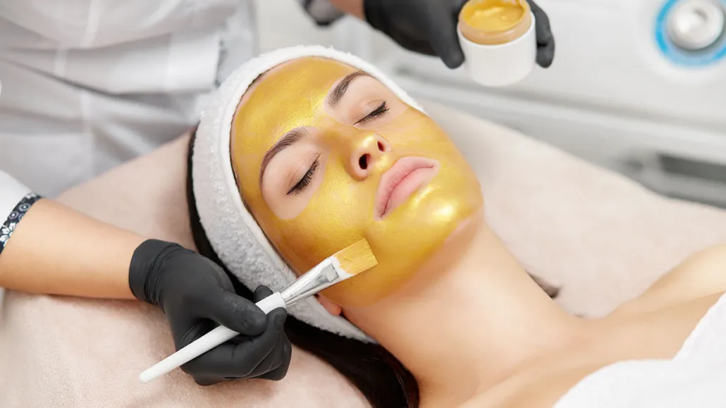 Gold facial mask treatment at Le-Pelle med spa in Walnut Creek